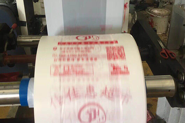 客戶使用水性塑料油墨上機印刷